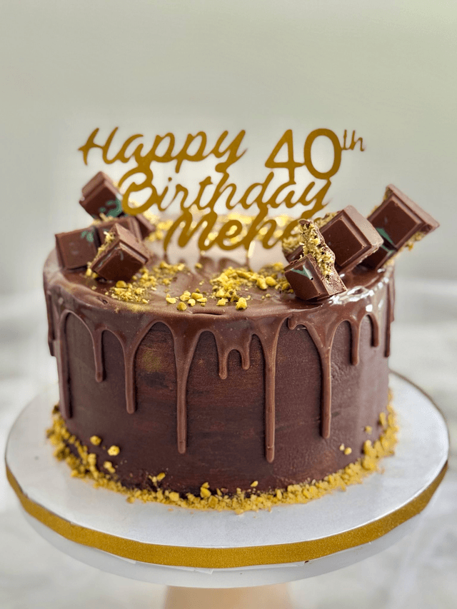Dubai Kunafa chocolate Cake