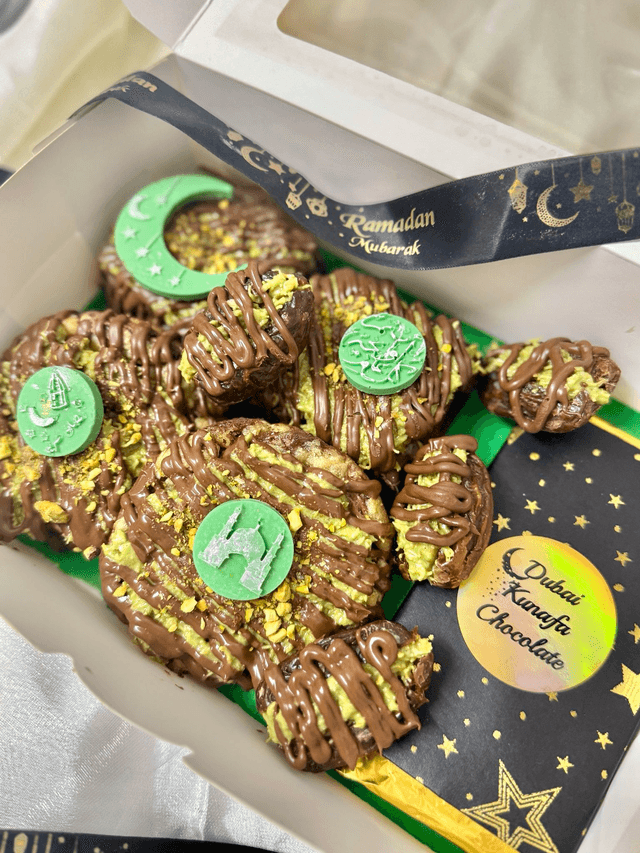 Ramadan Dubai Pistachio Kunafa Chocolate, Kunafa Brownies, Kunafa Chunky chocolate chip Cookies, Kunafa Dates!