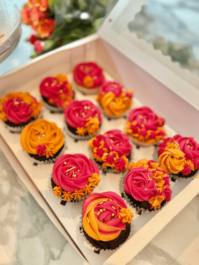 Vibrant Pink & Orange Birthday Cupcakes Box 