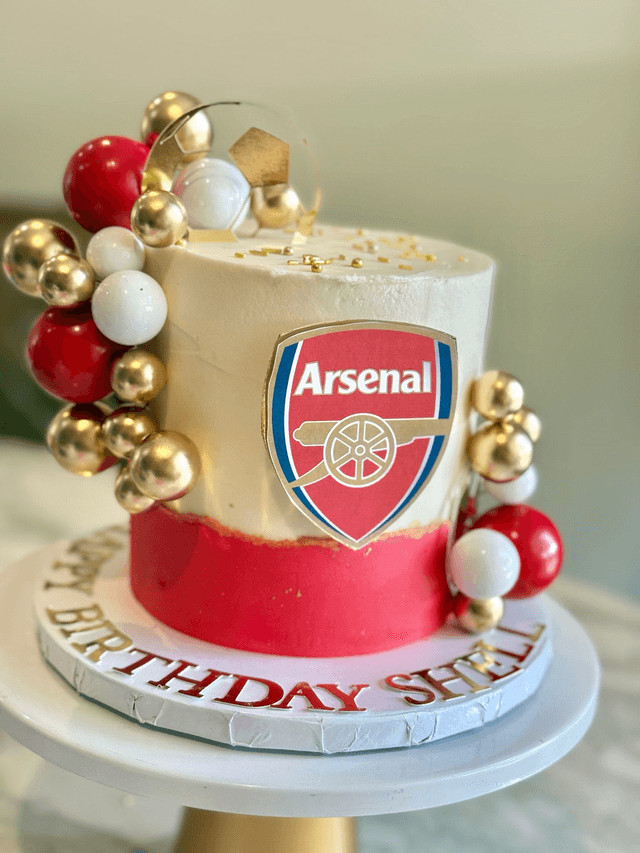 Arsenal Football Birthday Cake