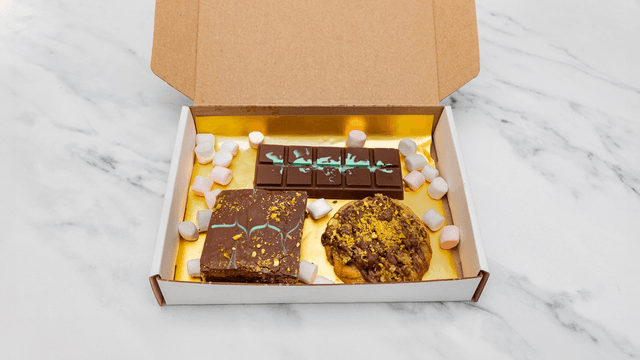 MINI BOX Dubai Pistachio Kunafa Chocolate, Kunafa Brownies, Kunafa Chunky chocolate chip Cookie